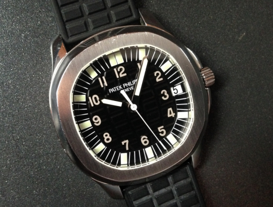 2000 Aquanaut Jumbo 5065 PP EXTRACTS